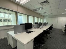 111 Somerset (D9), Office #517815881